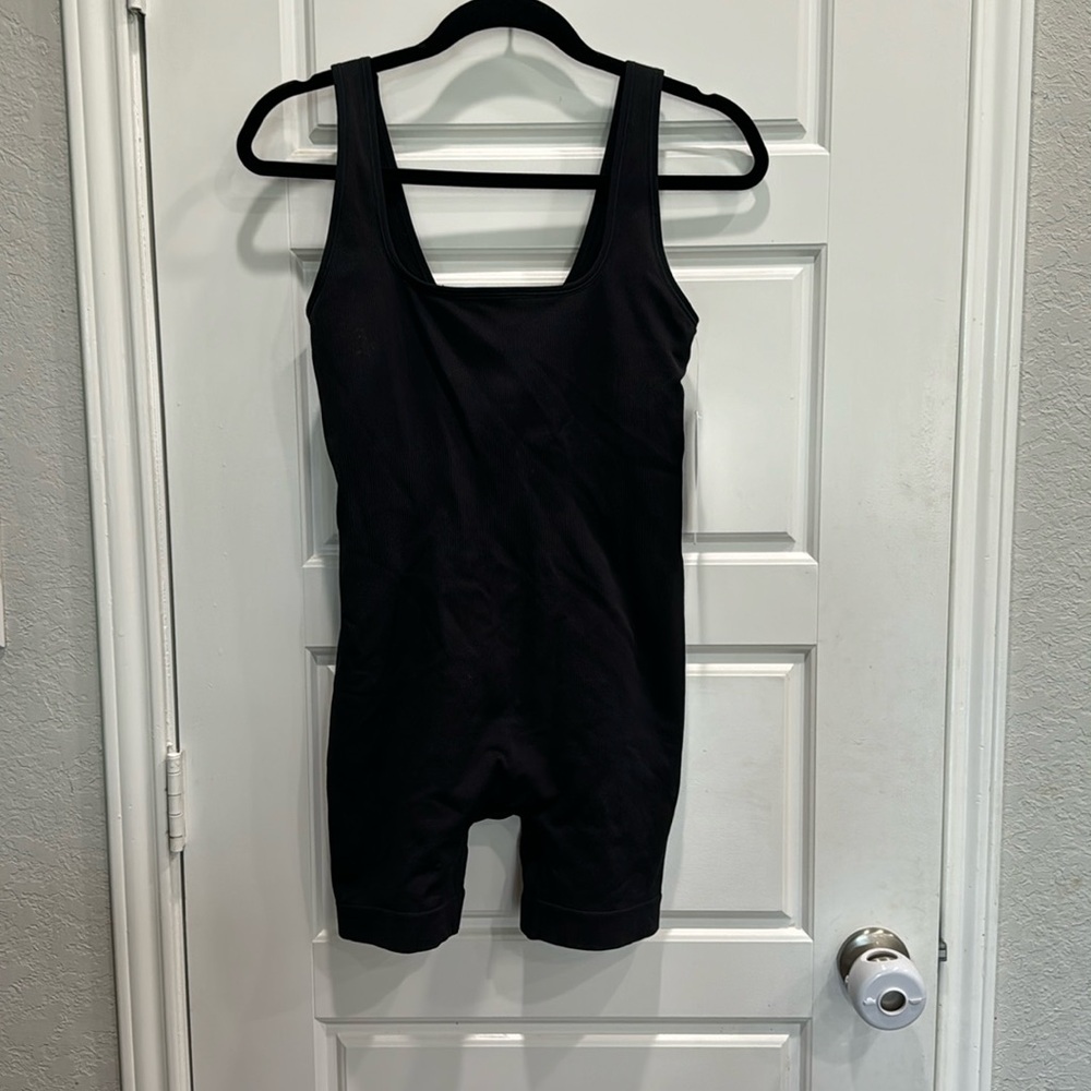 Athleta body suit